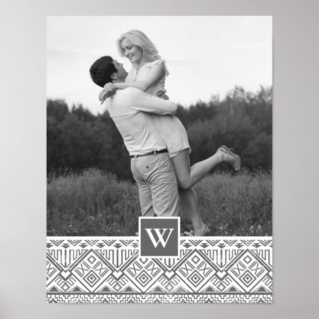 Gray Aztec Muster | Foto mit Monogramm Poster (Vorne)
