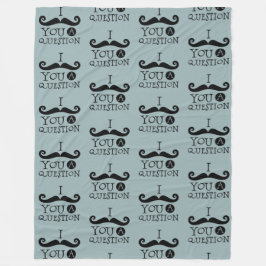 Gray Blue Mustache Sie eine Frage Vatertag Fleecedecke