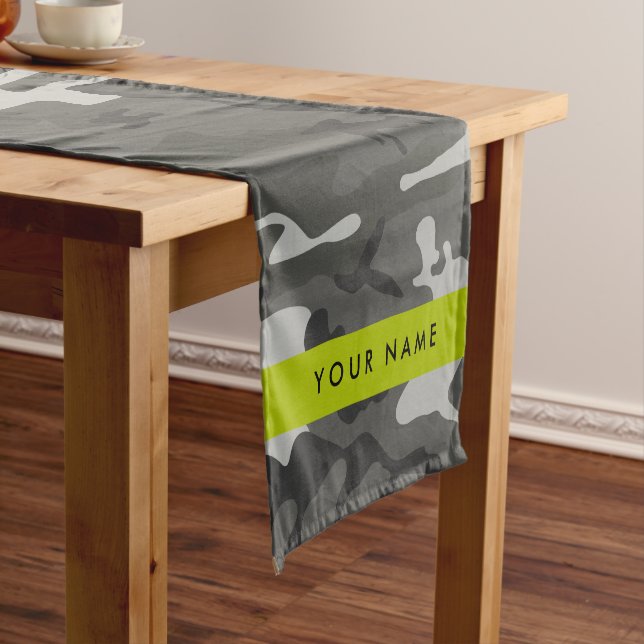 Gray Camouflage Pattern, Your name, Personalize Kurzer Tischläufer (Beispiel)