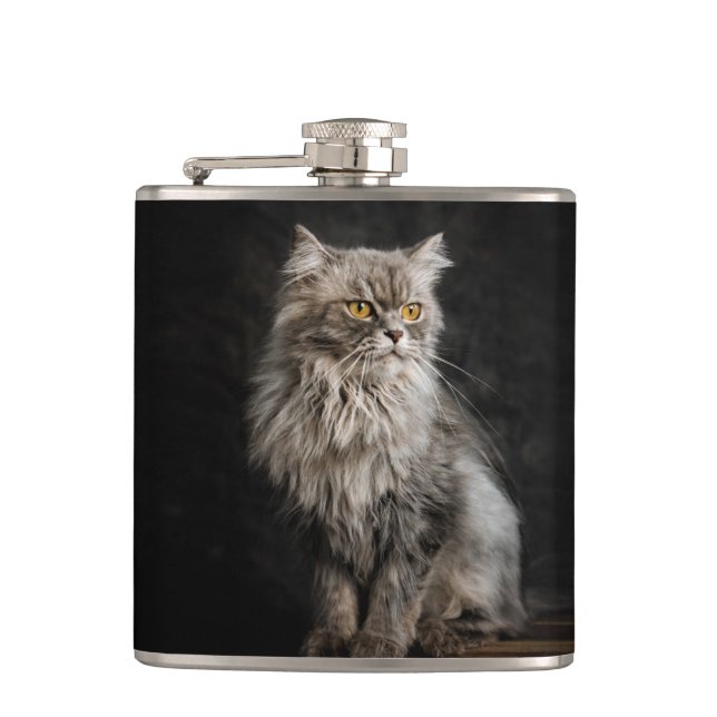 Gray Fluffy Cat Flachmann (Vorderseite)