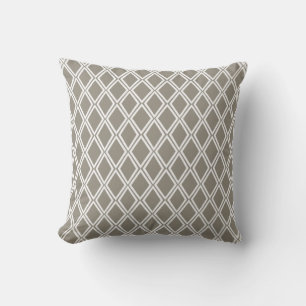 Gray Geometric Diamond Pattern Kissen