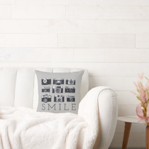 Gray Hipster Fotograf Vintag Cameras Lens Kissen