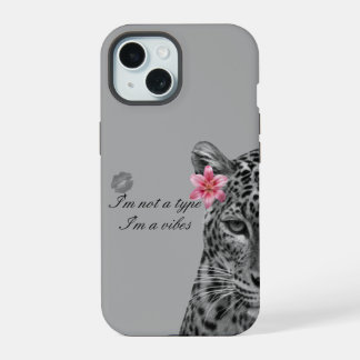Gray Leopard Aesthetic Phone Case - Trendy Design iPhone 15 Hülle