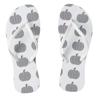 Gray Pumpkins Orange Trim Herbst FlipFlops