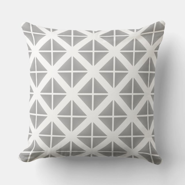 Gray Trendy Triangle Pattern Kissen (Vorderseite)