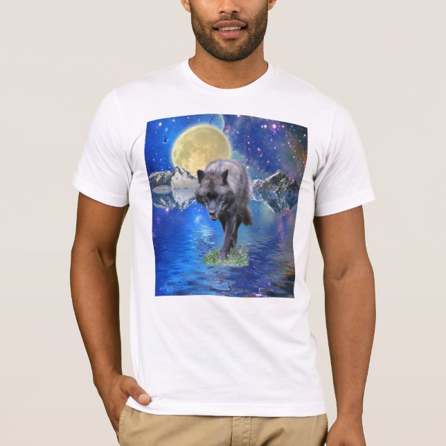 GRAY WOLF & OUTER SPACE Fantasy Wildlife T-Shirt (Vorderseite)