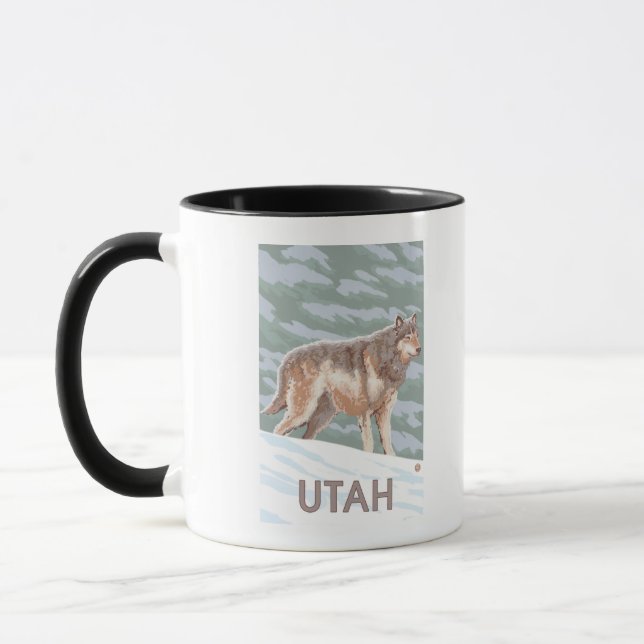 Gray Wolf StandingUtah Tasse (Links)
