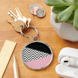 Gray Zigzag, Gray Chevron, Zigzag Pattern, Pink Schlüsselanhänger