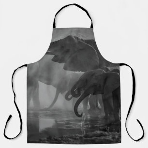 GRAYSCALE FOTO VON ELEFANTEN TRINKWASSER SCHÜRZE