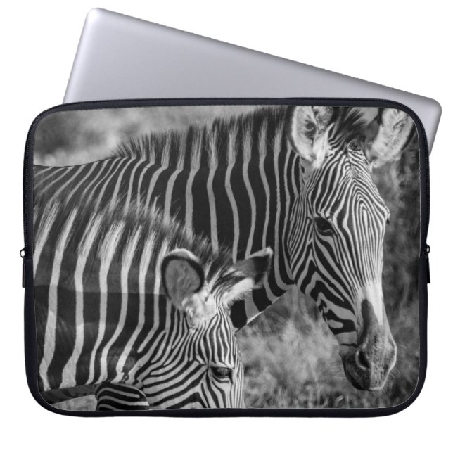 GRAYSCALE FOTO ZEBRAS LAPTOPSCHUTZHÜLLE (Vorderseite)