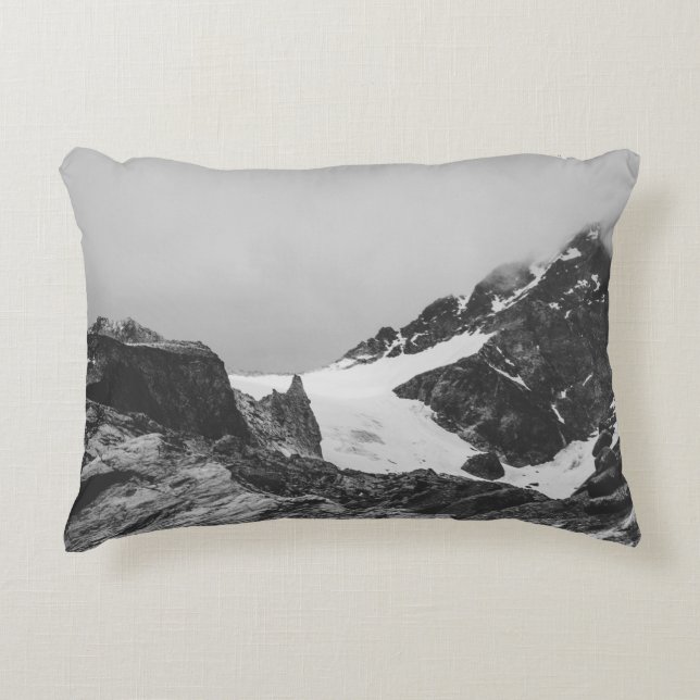 GRAYSCALE FOTOGRAFIE DES SCHNEEBERGES DEKOKISSEN (Vorderseite)