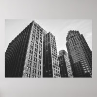 GRAYSCALE-FOTOGRAFIE MIT NIEDRIGEM WINKEL