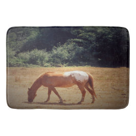 Grazing Palomino.... Badematte