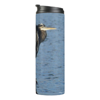 Great Blue Heron on Tree Limb Thermal Tumbler Thermosbecher