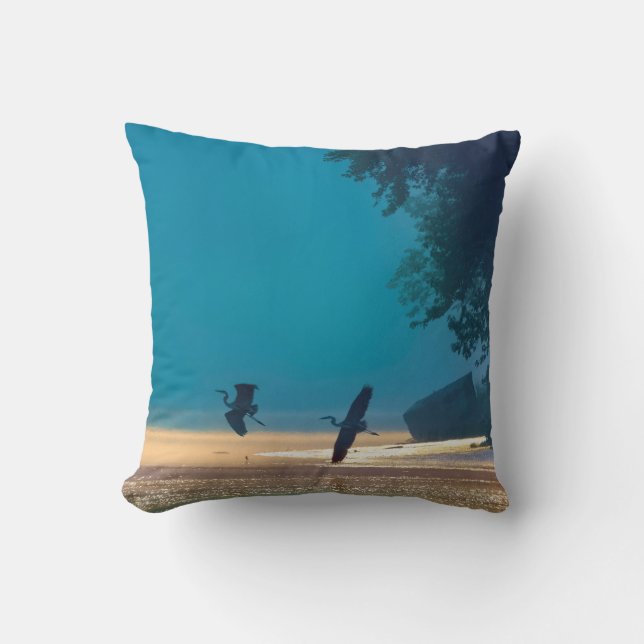 Great Blue Herons Take Flight -Teal Kissen (Vorderseite)