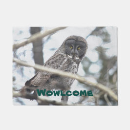 Great Gray Owl on Branch Welcome Mat Fußmatte