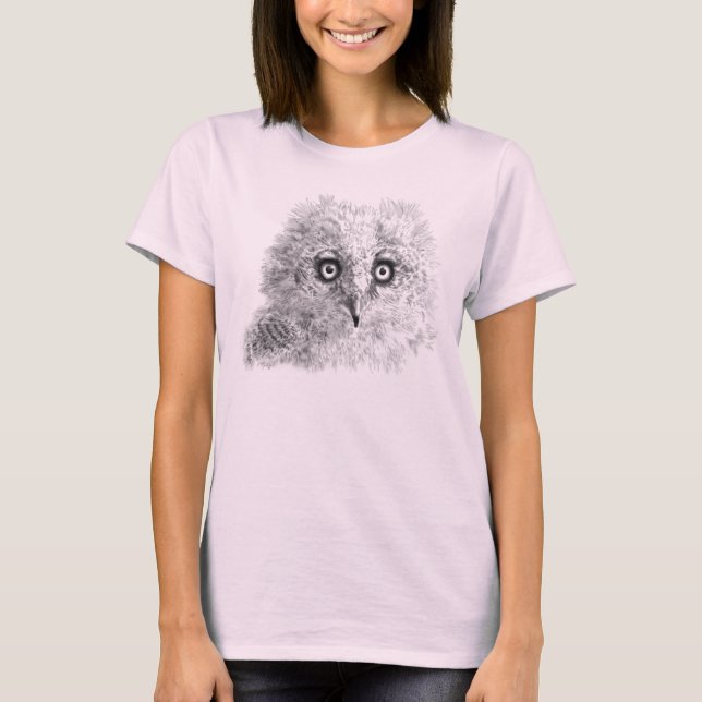 Great Horned Owlet Zeichnend T-Shirt (Vorderseite)
