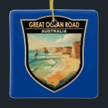 Great Ocean Road Australia Reisen Kunst Vintag Keramikornament<br><div class="desc">Great Ocean Road Vektorgrafik Design. Die Great Ocean Road ist ein australischer Nationalerbestreit entlang der Südostküste Australiens zwischen den Viktorianischen Städten Torquay und Allansford.</div>