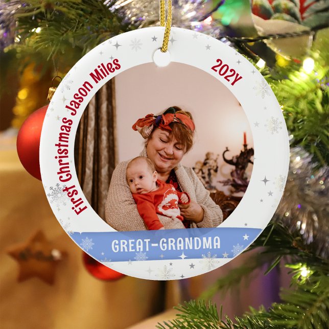 Great Oma Baby Personalisiert First Xmas Foto Keramik Ornament (Modern Elegant Cute First Christmas Baby Love you Great-Grandma 1 Photo Snowflakes Stars Bow Holly)