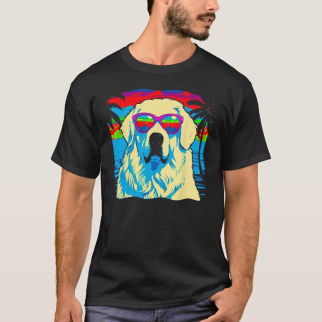 Great Pyrenees Dog Beach T-Shirt (Vorderseite)