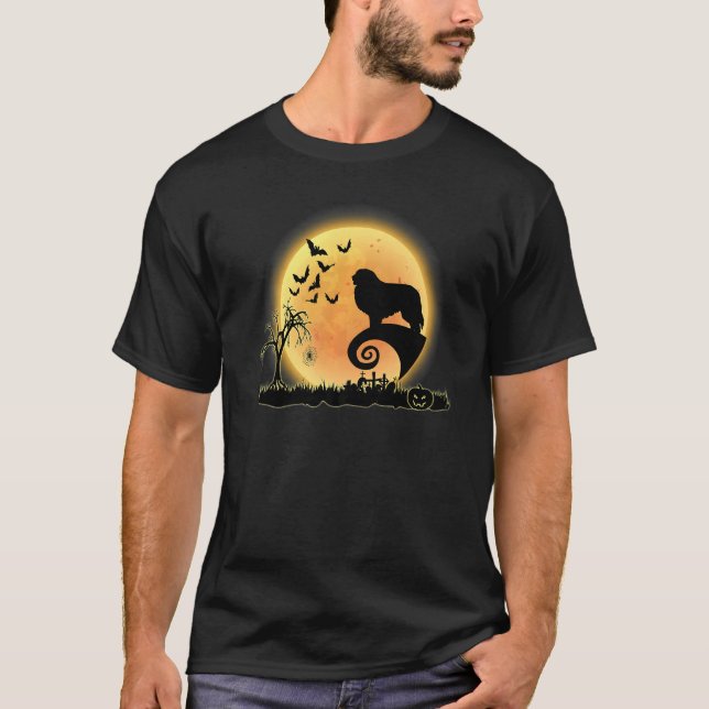Great Pyrenees Dog Scary And Moon  Halloween Costu T-Shirt (Vorderseite)