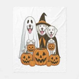 Great Pyrenees Hund Geisterhexe Halloween passend Fleecedecke