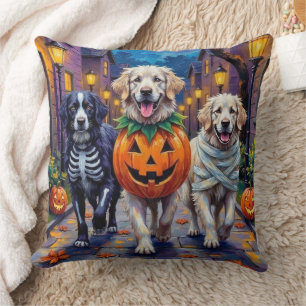 Great Pyrenees Süßigkeiten-oder-Saures-Halloween-K Kissen