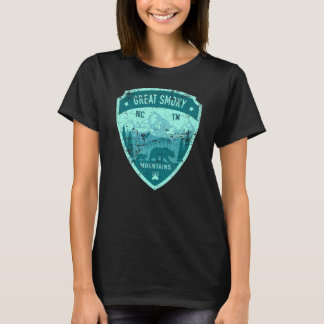 Great Smoky Mountains NC TN USA gestörtes Design T-Shirt