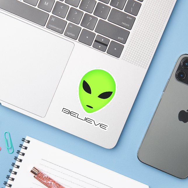 Green Alien Cartoon lustige Vinyl Notebook Aufkleb Aufkleber (Laptop mit iPhone)