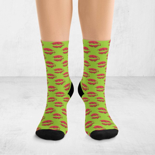 Green and Red Pop Art Kissing Lips XOXO Socken (Von Creator hochgeladen)