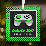 Green and White Video Game Controller Kids Room Ornament Aus Metall<br><div class="desc">Personalisieren Sie dieses niedliche quadratische Ornament mit dem Namen Ihres Kindes,  um Ihre eigenen individuellen Jungs Zimmer Ornament.</div>
