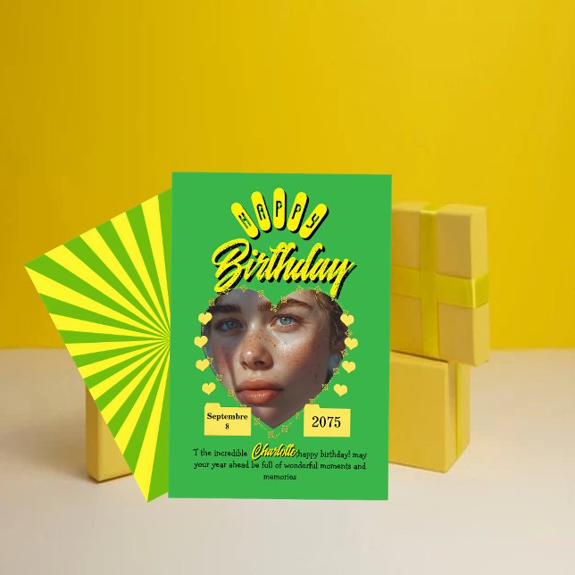 Green and Yellow Retro Birthday Greetings,vintage  Einladung (Von Creator hochgeladen)