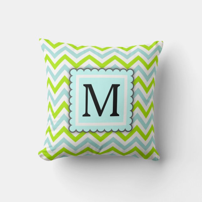 Green & Aqua Blue Zickzack Custom Monogram Kissen (Vorderseite)