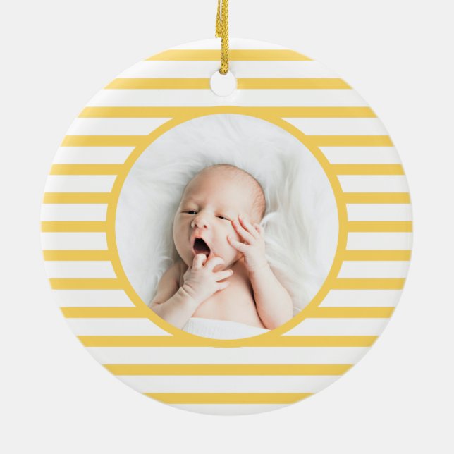 Green Baby Dino | Erste Weihnachtsgelbe Streifen Keramik Ornament (Hinten)