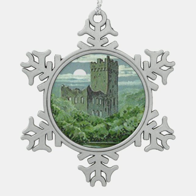Green Blarney Castle Ireland Kleeblatt Schneeflocken Zinn-Ornament (Vorderseite)