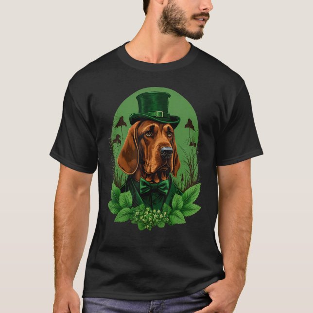 Green Bloodhound shamrock on St Patricks Day Blood T-Shirt (Vorderseite)