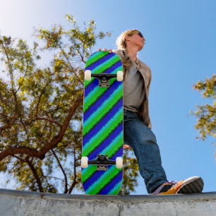 Green Blue abstrakt 3D Regenbogenmuster Skateboard