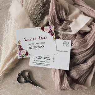 Green Blush Burgundy Bloral Save the Date Card Postkarte