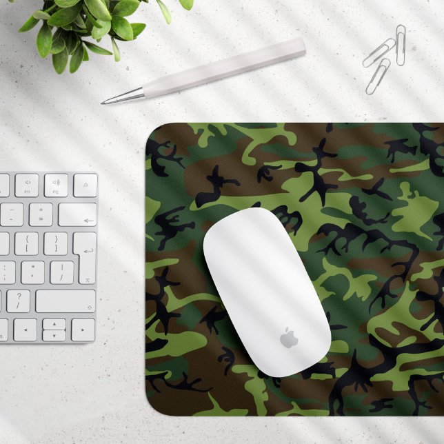 Green Camouflage Pattern, militärisches Muster, Ar Mousepad (Von Creator hochgeladen)
