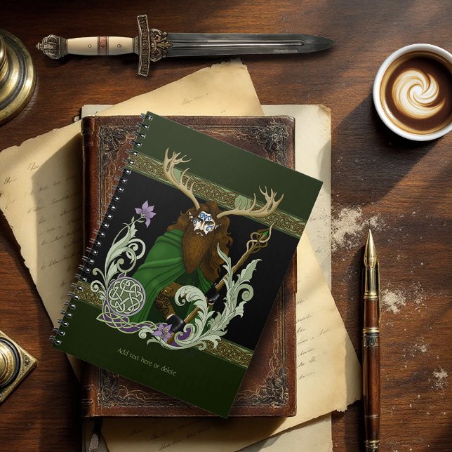 Green Celtic Antlers Man  Notizblock (Von Creator hochgeladen)