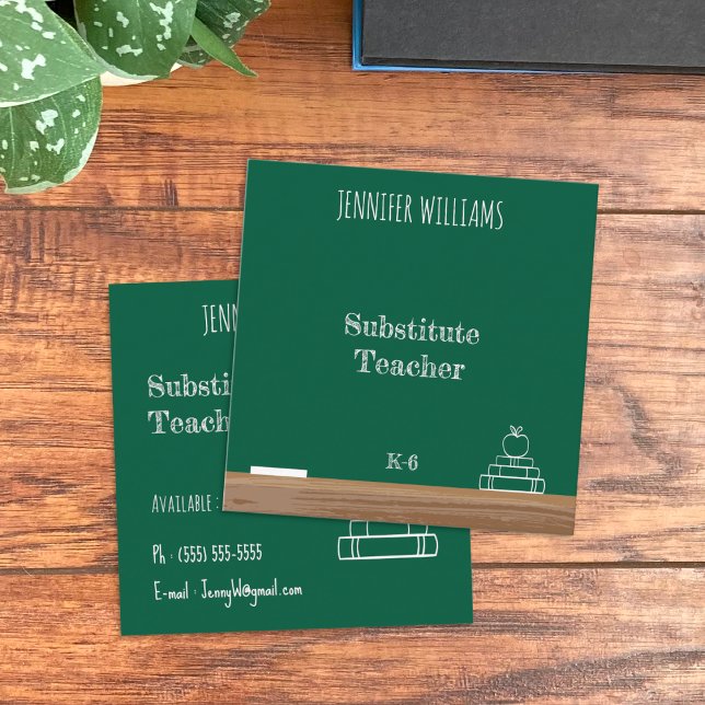 Green Chalkboard Educational Square Business Card Quadratische Visitenkarte (Green chalkboard substitute teacher square contact cards.)