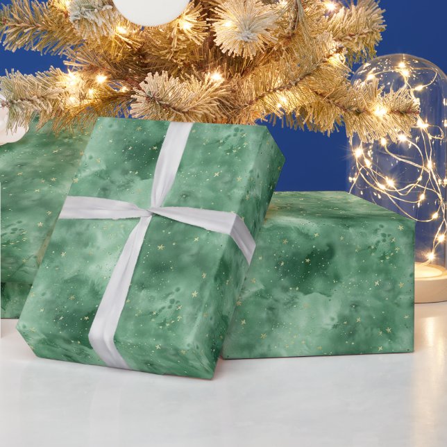 Green Cloudy Night Sky W/Gold Stars Geschenkpapier (Feiertage)