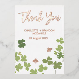 Green Clover Blätter. Hochzeitsdanken Gold Folieneinladung