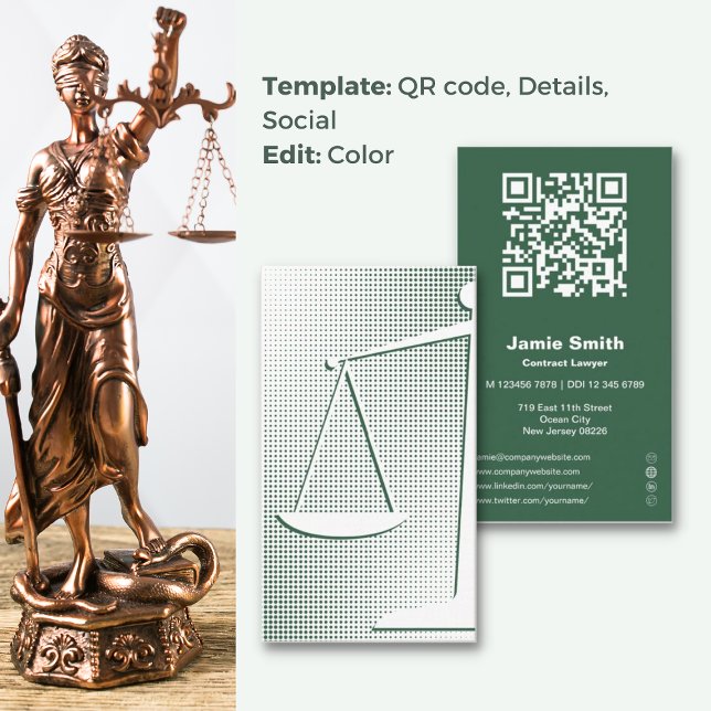 Green Contract Lawyer Business Card Treuekarte (Green Contract Lawyer Business Card, Balance Symbol Halftone Design, QR code, Social Icons)