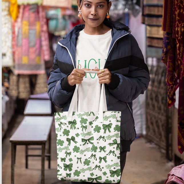 Green Coquette Lucky St Patrick's Day Pattern (Von Creator hochgeladen)