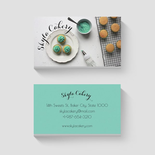 Green Cupcakes Cakery Business Card Visitenkarte (Von Creator hochgeladen)