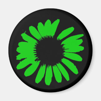 Green Daisy Magnet