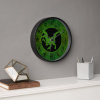 Green Dinosaurier versteckt Uhr