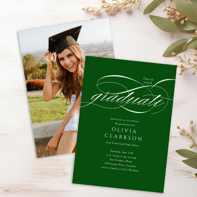 Green Elegant Script Foto Graduation Party Einladung (Von Creator hochgeladen)
