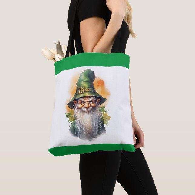 Green Garden Gnome 3 (Von Nahem)